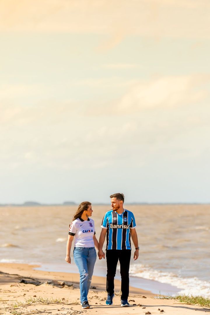 Foto Ensaio de Casal ao por do Sol Foto Ensaio de Casal ao por do Sol - Imagem 123