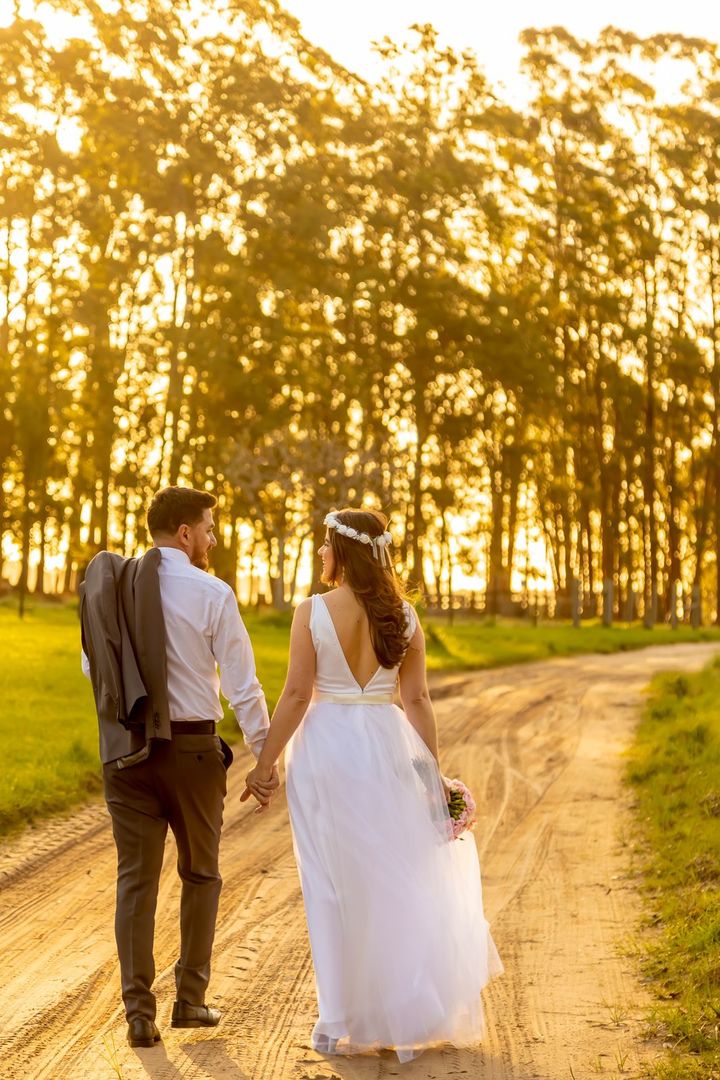 Foto Ensaio de Casal ao por do Sol Foto Ensaio de Casal ao por do Sol - Imagem 173