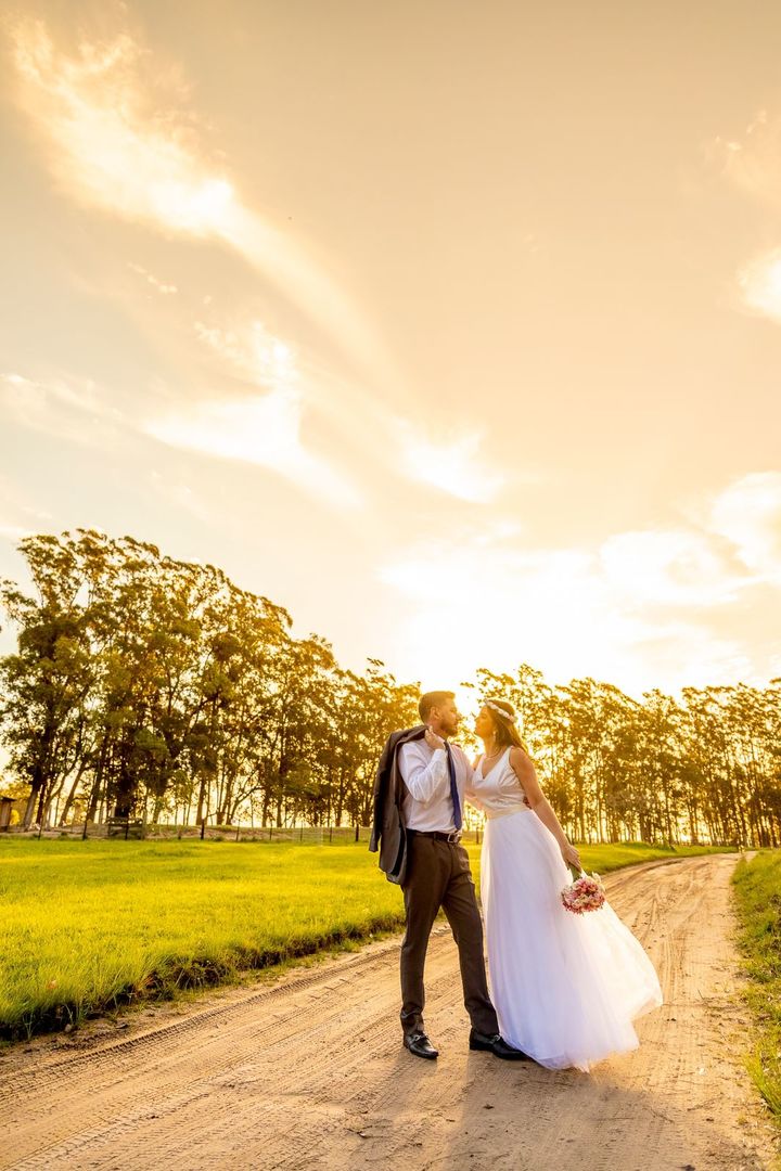 Foto Ensaio de Casal ao por do Sol Foto Ensaio de Casal ao por do Sol - Imagem 187