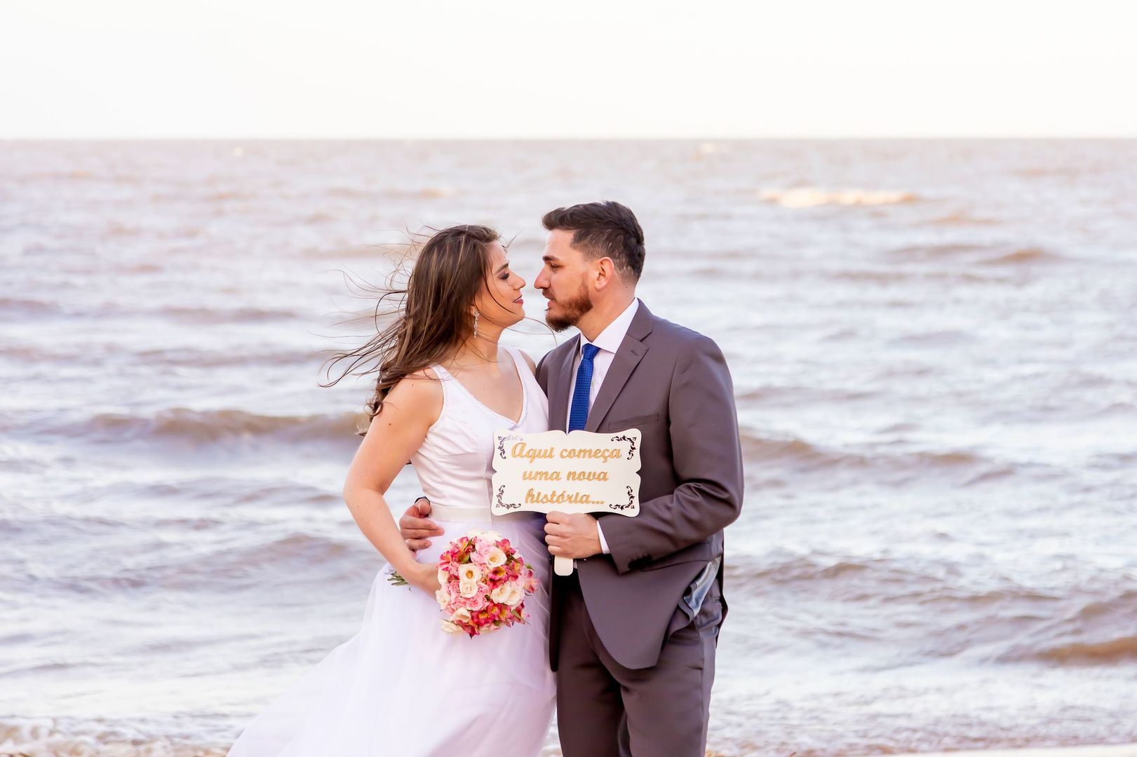 Foto Ensaio de Casal ao por do Sol Foto Ensaio de Casal ao por do Sol - Imagem 193