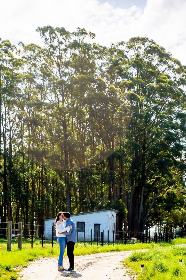 Foto Ensaio de Casal ao por do Sol Foto Ensaio de Casal ao por do Sol - Imagem 240