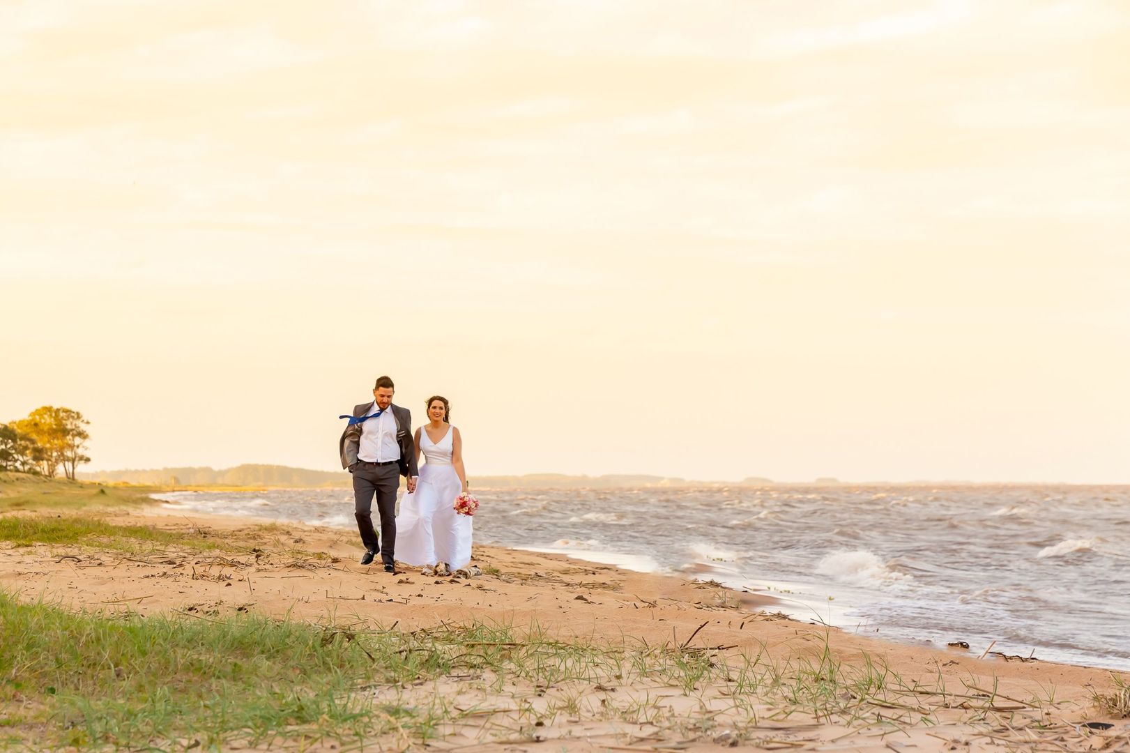 Foto Ensaio de Casal ao por do Sol Foto Ensaio de Casal ao por do Sol - Imagem 266