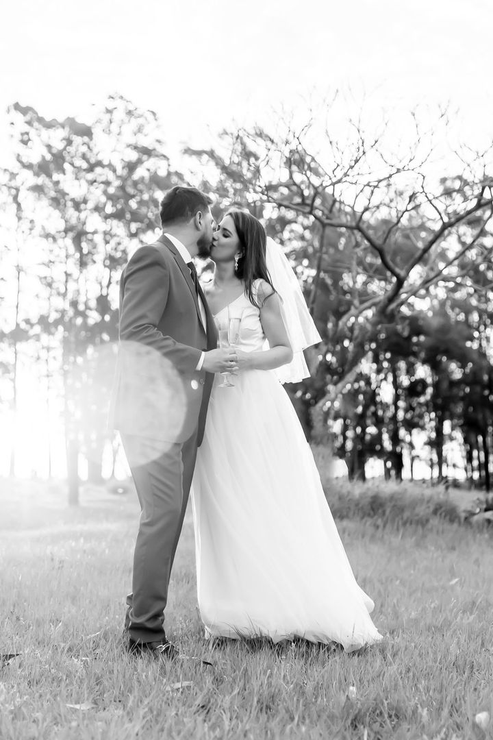 Foto Ensaio de Casal ao por do Sol Foto Ensaio de Casal ao por do Sol - Imagem 279