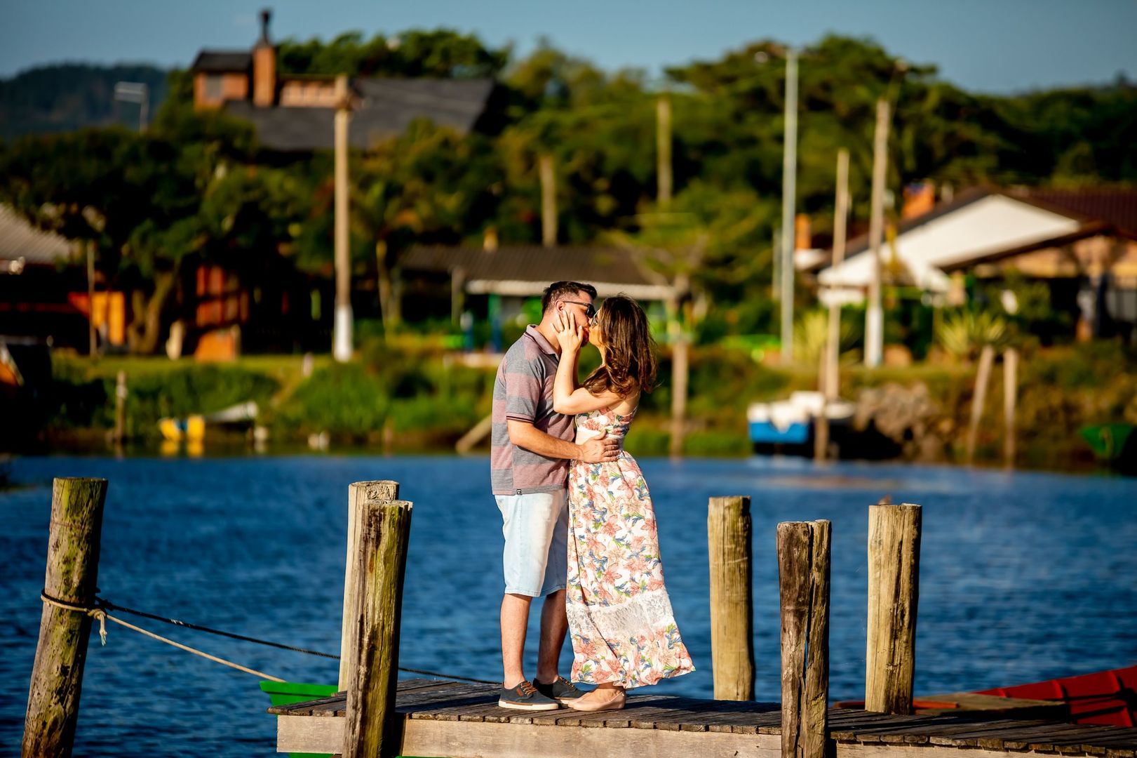 Foto Ensaio de Casal ao por do Sol Foto Ensaio de Casal ao por do Sol - Imagem 2