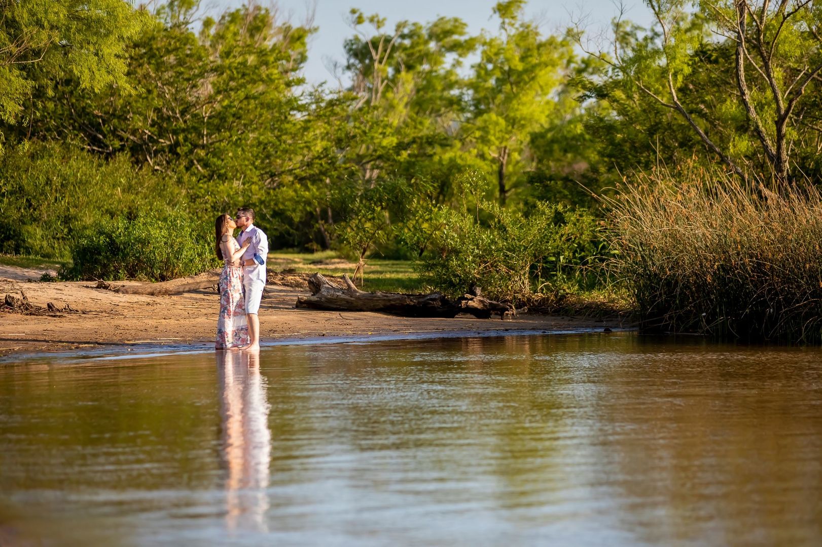 Foto Ensaio de Casal ao por do Sol Foto Ensaio de Casal ao por do Sol - Imagem 13