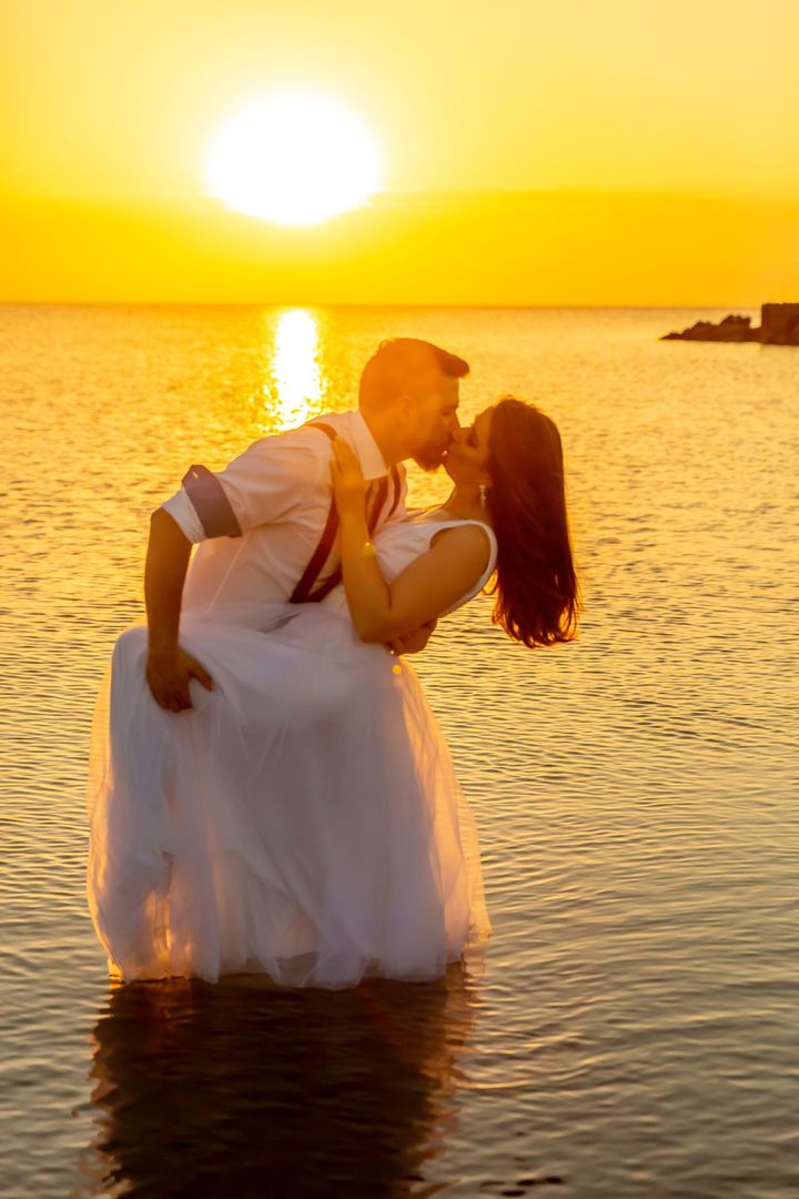Foto Ensaio de Casal ao por do Sol Foto Ensaio de Casal ao por do Sol - Imagem 110