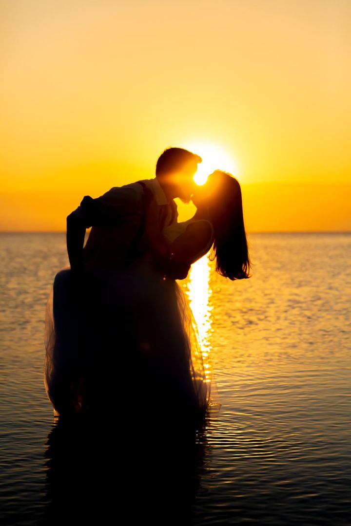 Foto Ensaio de Casal ao por do Sol Foto Ensaio de Casal ao por do Sol - Imagem 111