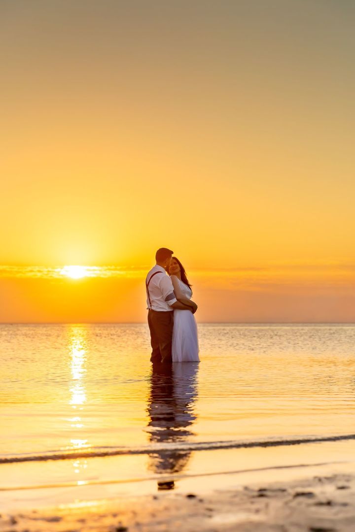 Foto Ensaio de Casal ao por do Sol Foto Ensaio de Casal ao por do Sol - Imagem 116